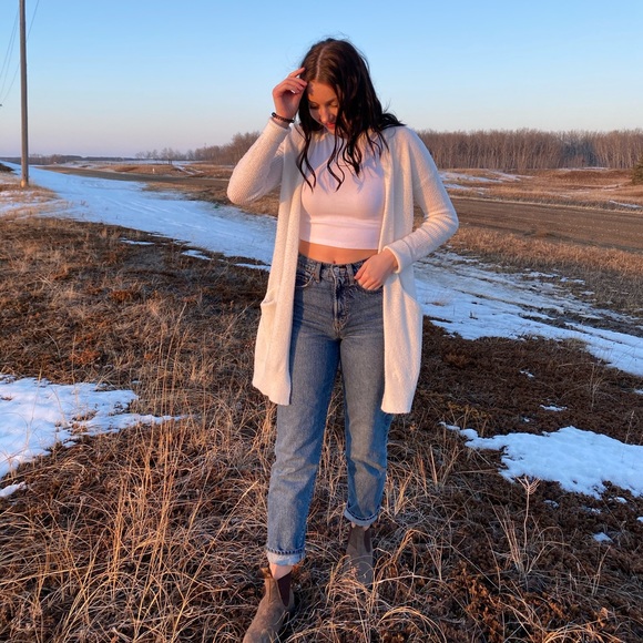 Meet your Posher, Jeana - Picture 1 of 1